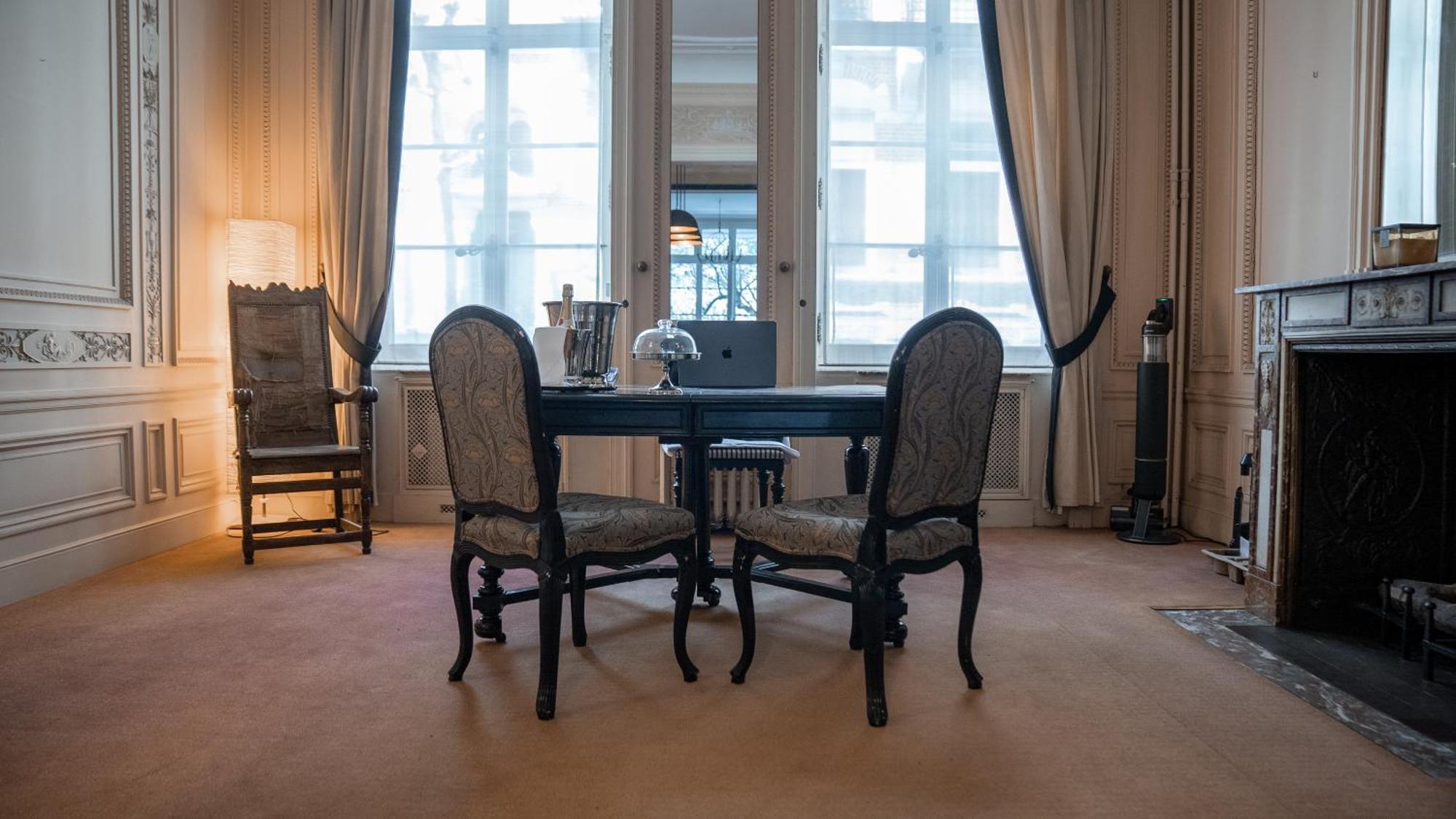 Hotel De Maitre De Vaughan Saint-Josse-ten-Noode Dış mekan fotoğraf