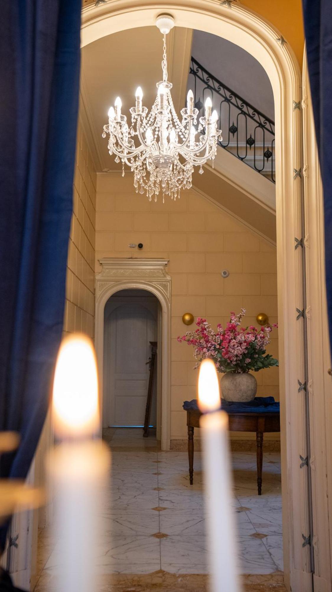 Hotel De Maitre De Vaughan Saint-Josse-ten-Noode Dış mekan fotoğraf